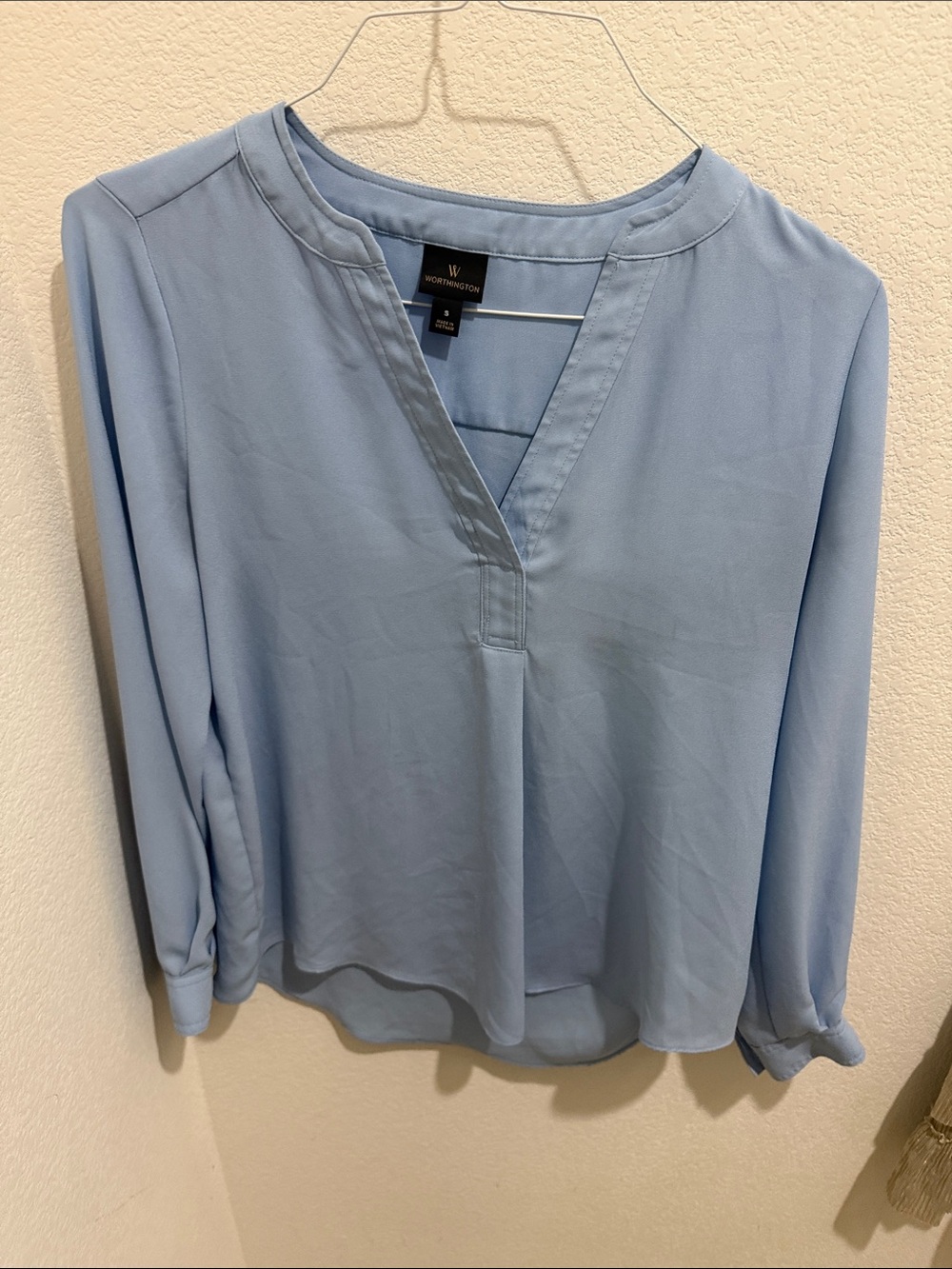 Worthington Soft Blue Split-Neck Long-Sleeve Blouse